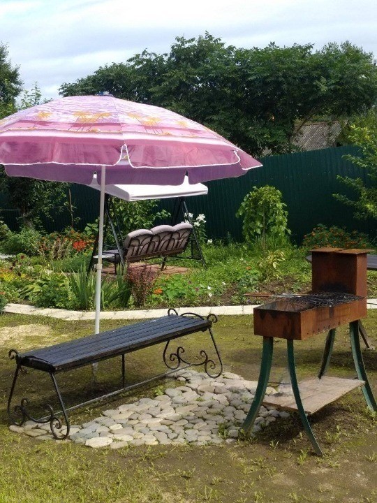 Мангал и зона отдыха